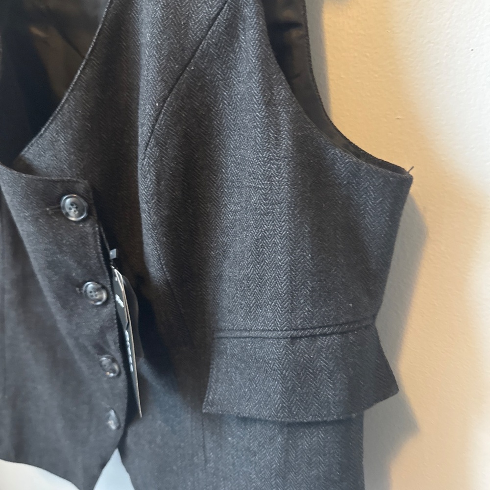 JYDress wool blend vest with front pockets button closure - Picture 3 of 7